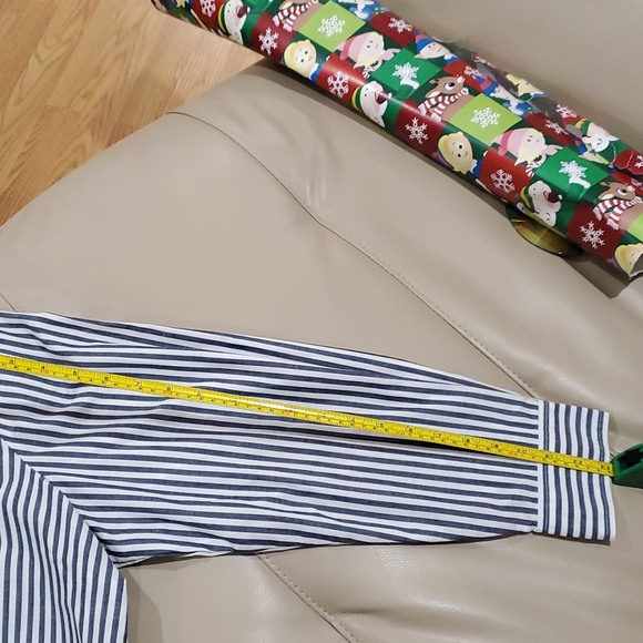 Only necessities woman shirt - Picture 6 of 8